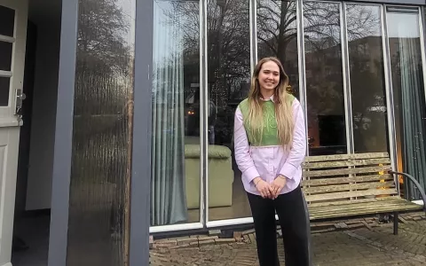 Jade van Schaik uitsnede