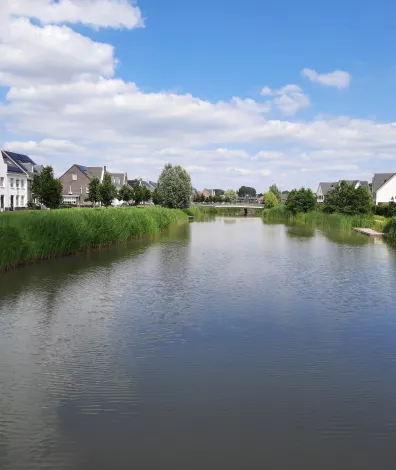 Zicht op het water in gemeente Vijfheerenlanden