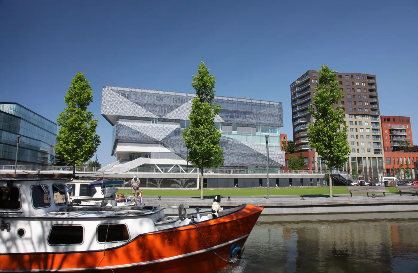 Zicht op het stadhuis van Nieuwegein